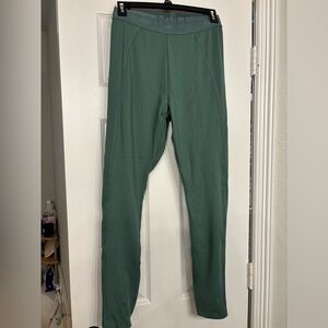 PINK buttery soft green leggings size medium